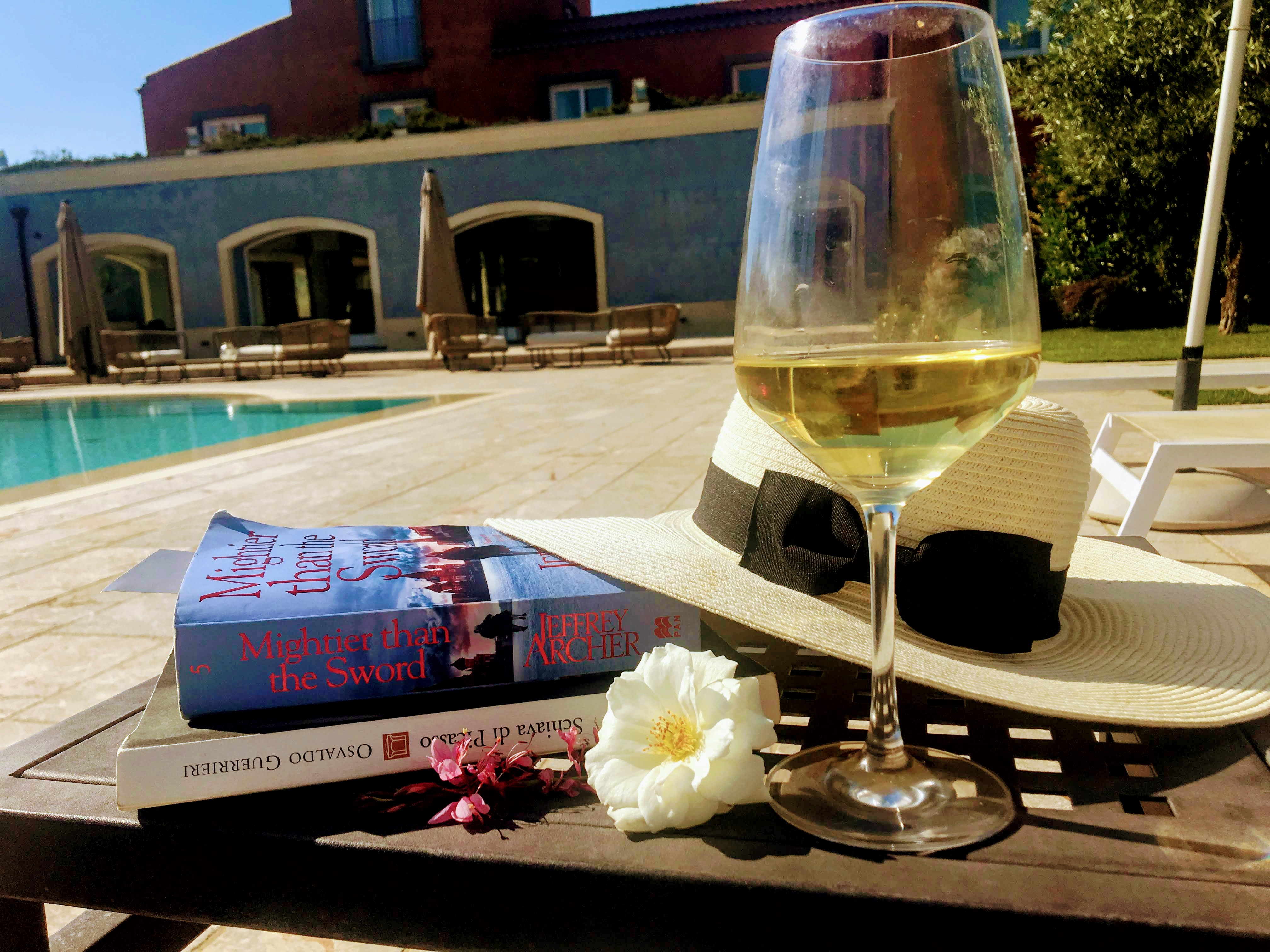 visit sicily villa neri